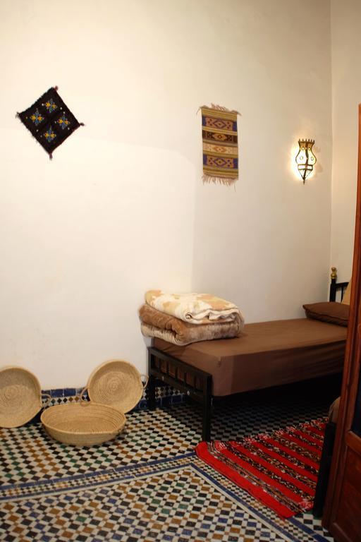 Riad Mikou Фес Екстериор снимка