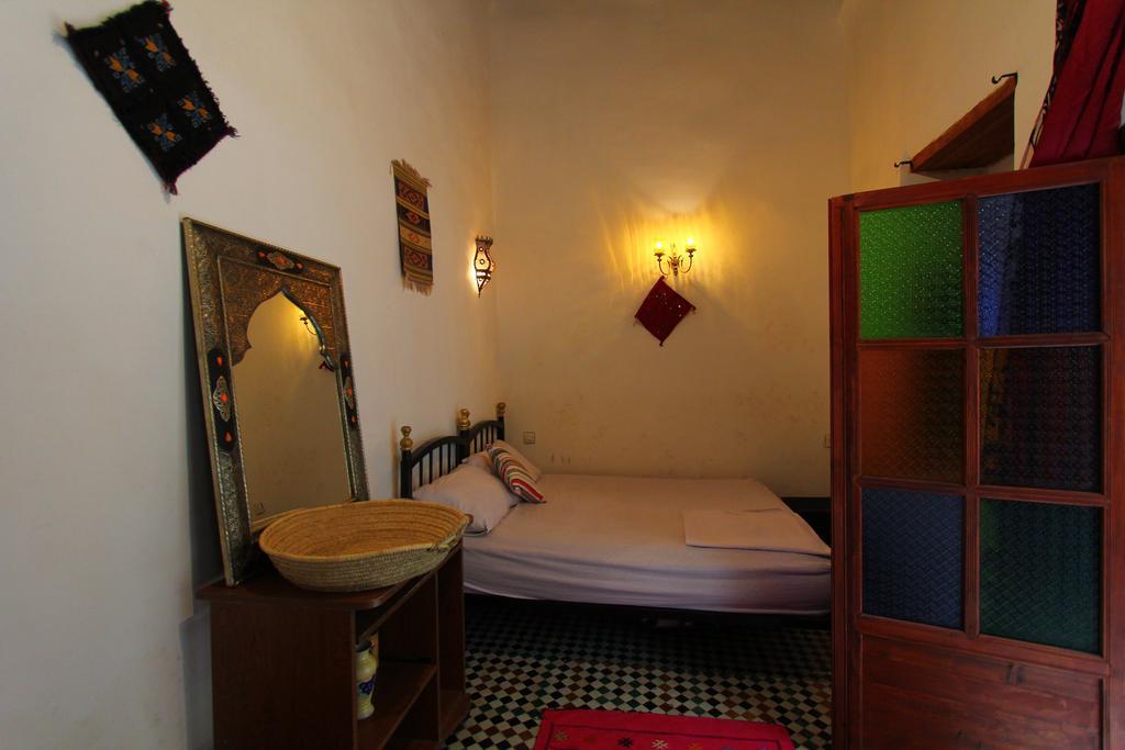 Riad Mikou Фес Стая снимка